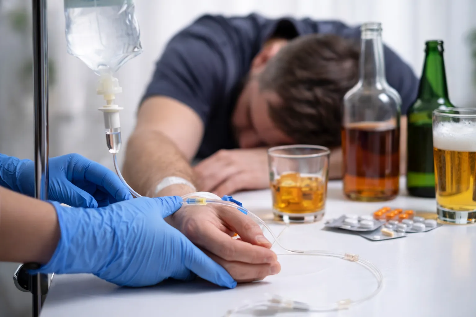 Как вывести человека из запоя